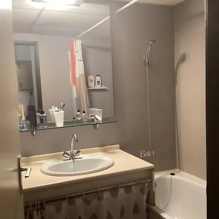 L'hospitalite בית אירוח נים