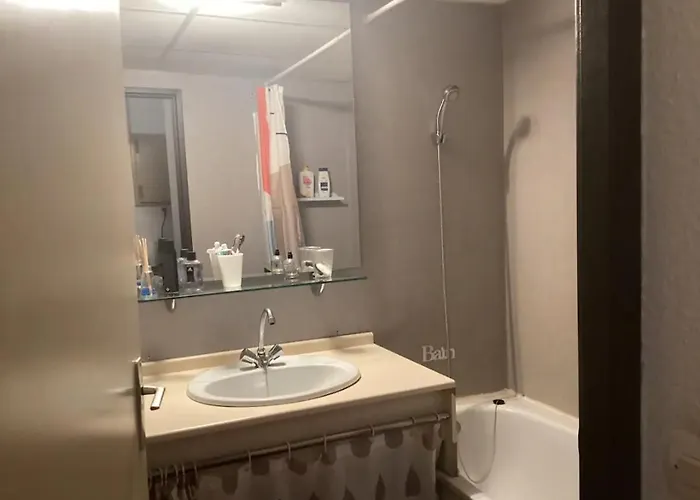 L'hospitalite בית אירוח נים